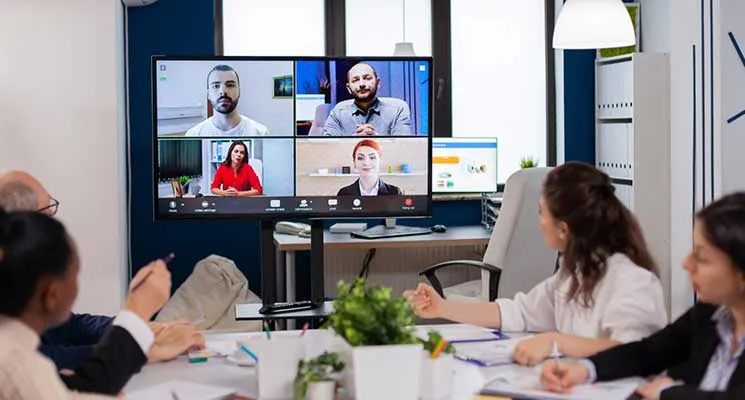 Optimize business traffic during working hours